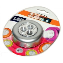 LAMPADA TRE LED (3 BATTERIE AAA DA 1,5V NON INCLUSE)